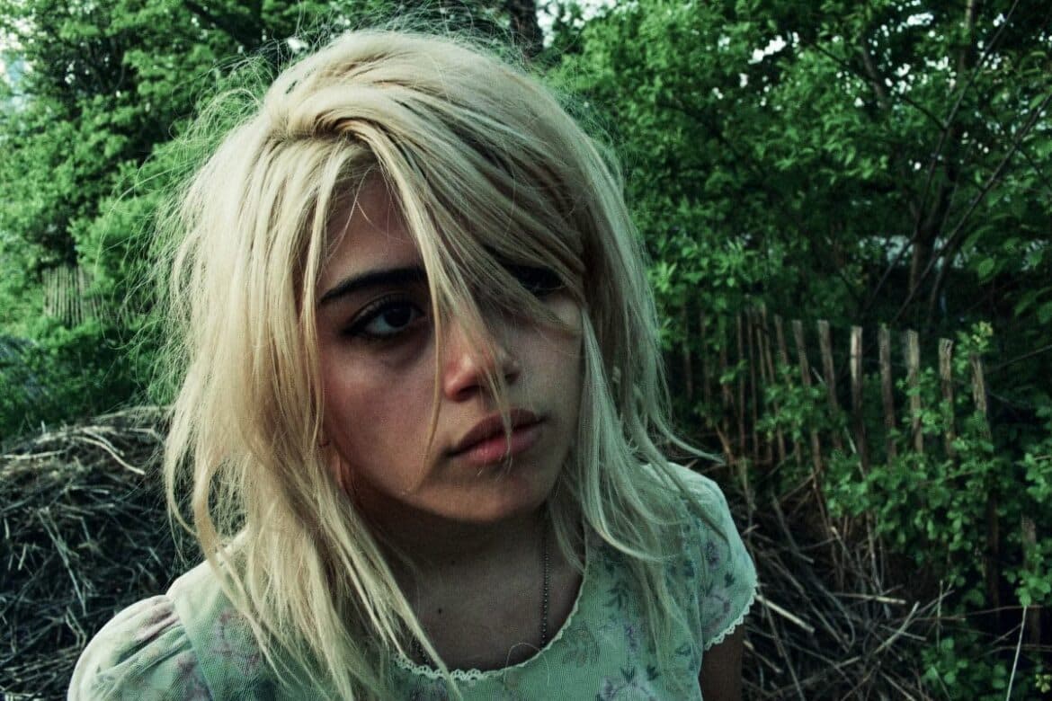 Mila Degray event flyer — Live Music at ZeyZey, 2026-04-02